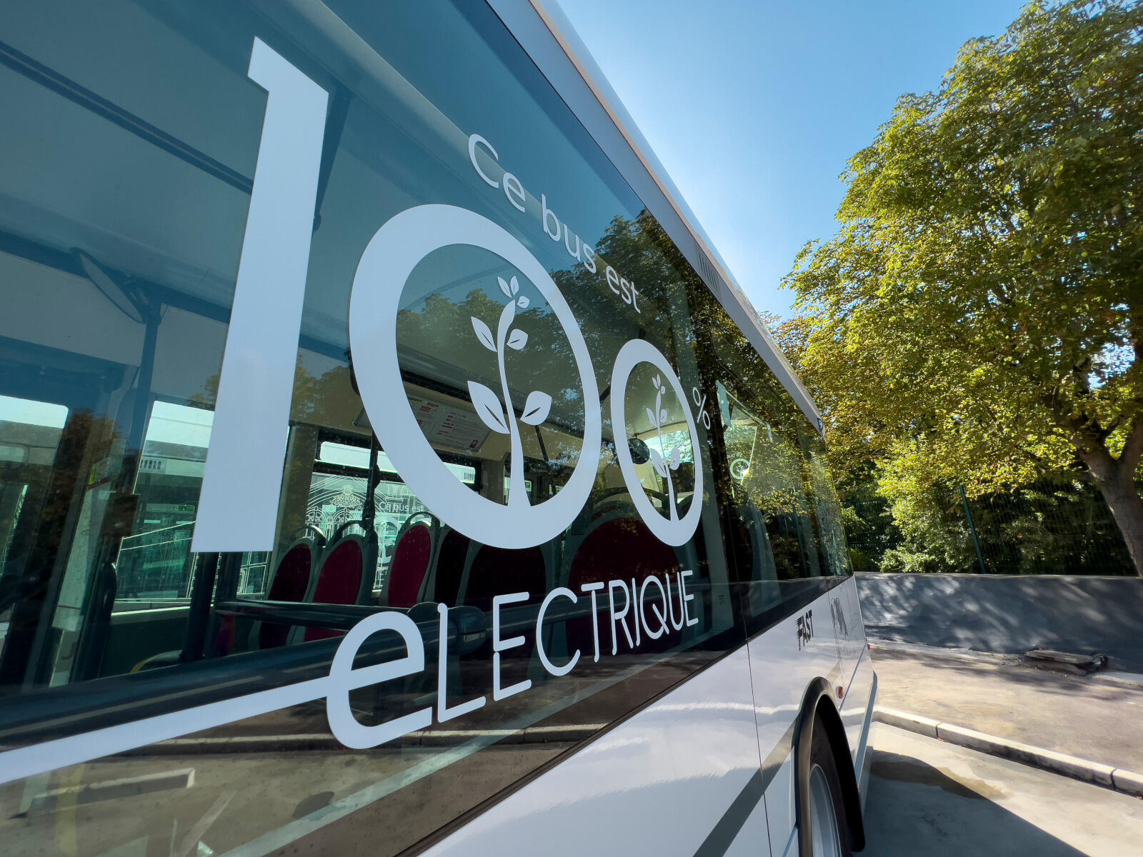 Les bus passent à l'électrique Les bus passent à l'électrique