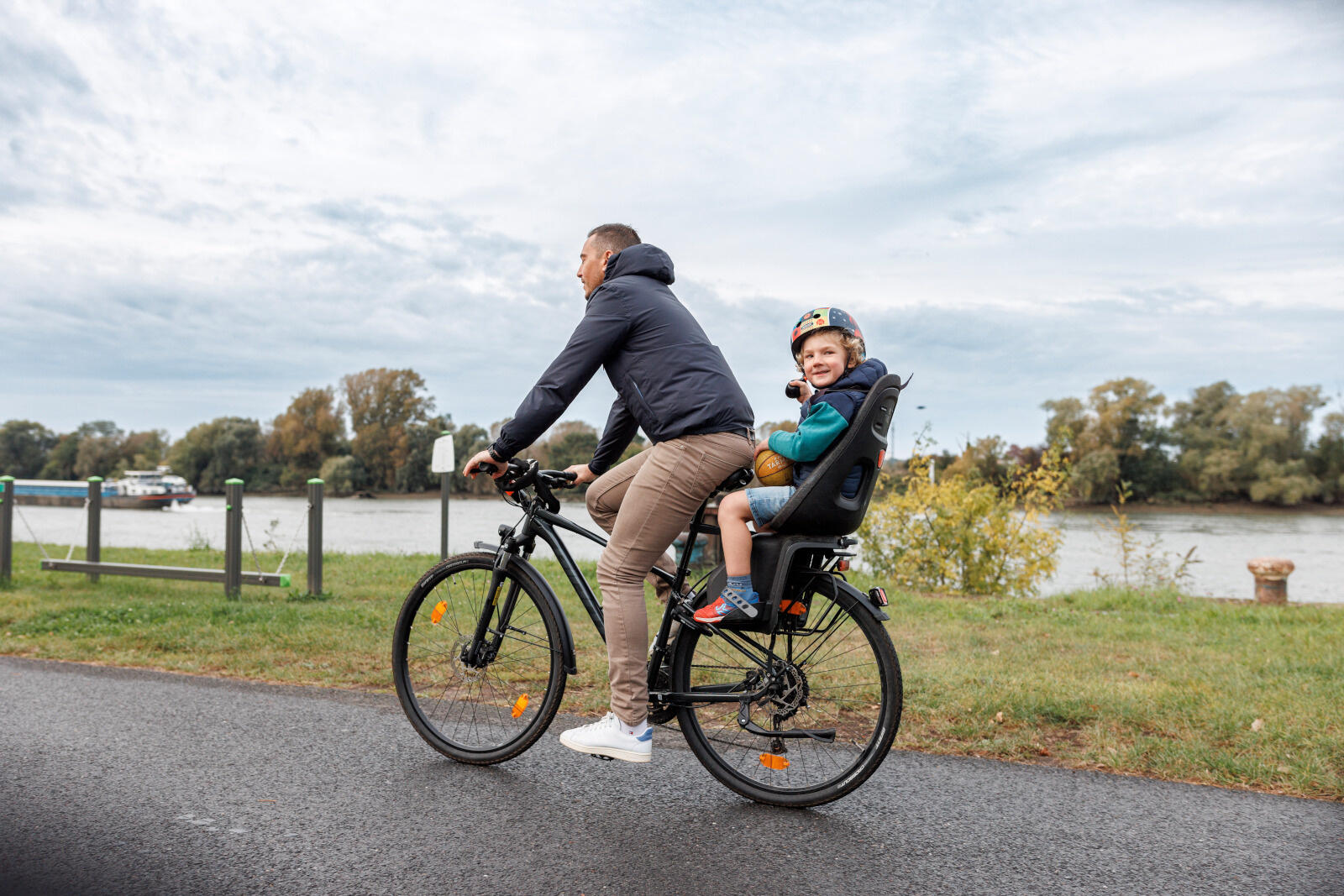 "Agir pour les mobilités d'avenir et la solidarité" "Agir pour les mobilités d'avenir et la solidarité"